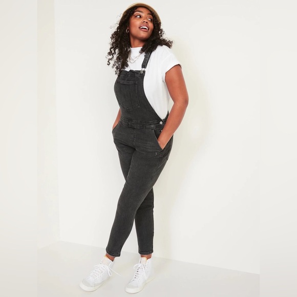Old Navy Denim - Old Navy OG Workwear Black Wash Overalls Denim BlackBerry Size 8 NWT